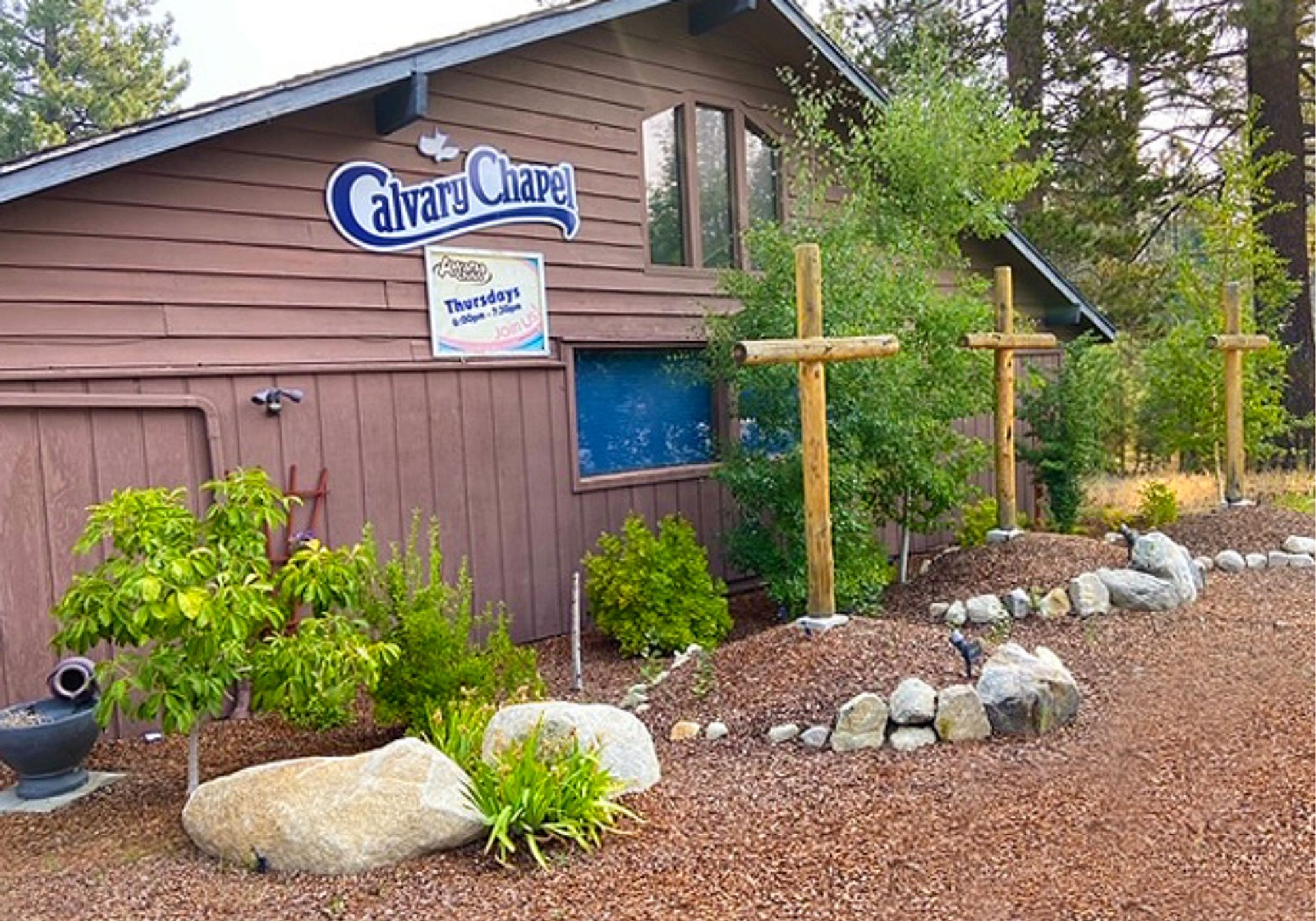 The garden and cross outside Calvary Chapel